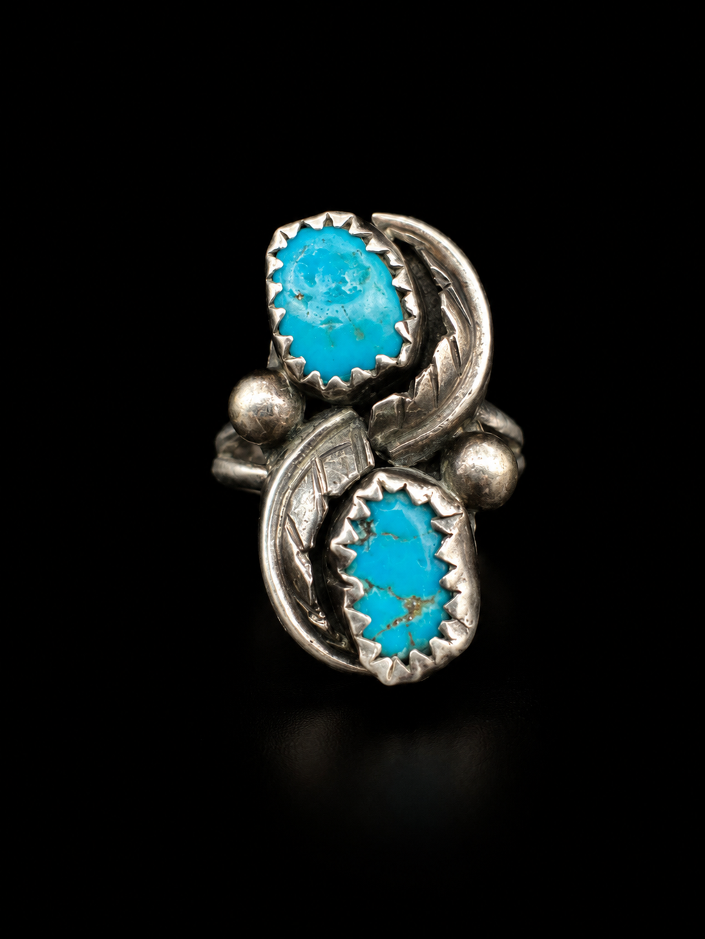 Vintage Native American Sterling Silver Turquoise Ring – Size 4.25